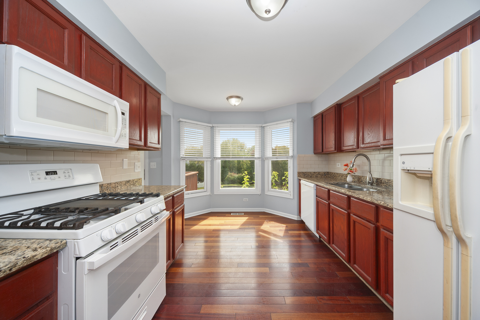 315 Spring Point Drive #315, Carpentersville, IL 60110