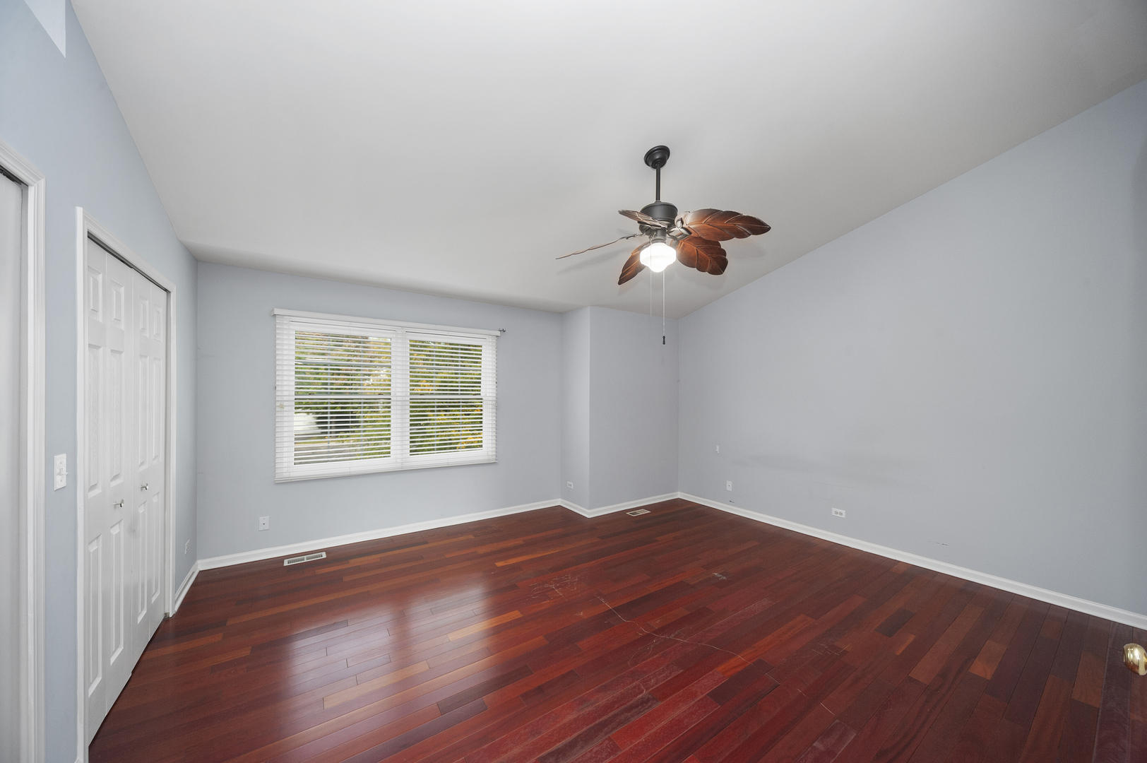 315 Spring Point Drive #315, Carpentersville, IL 60110