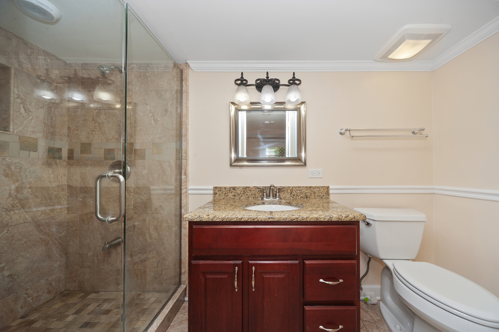 315 Spring Point Drive #315, Carpentersville, IL 60110