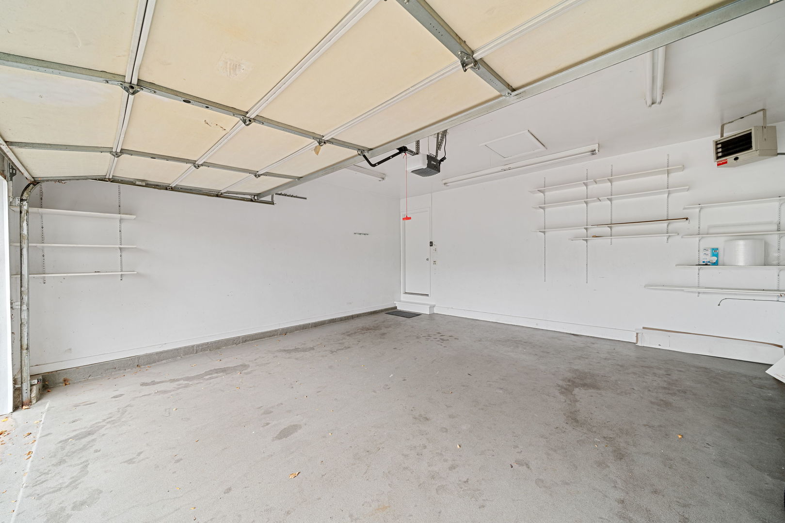 2483 Lawson Boulevard, Gurnee, IL 60031