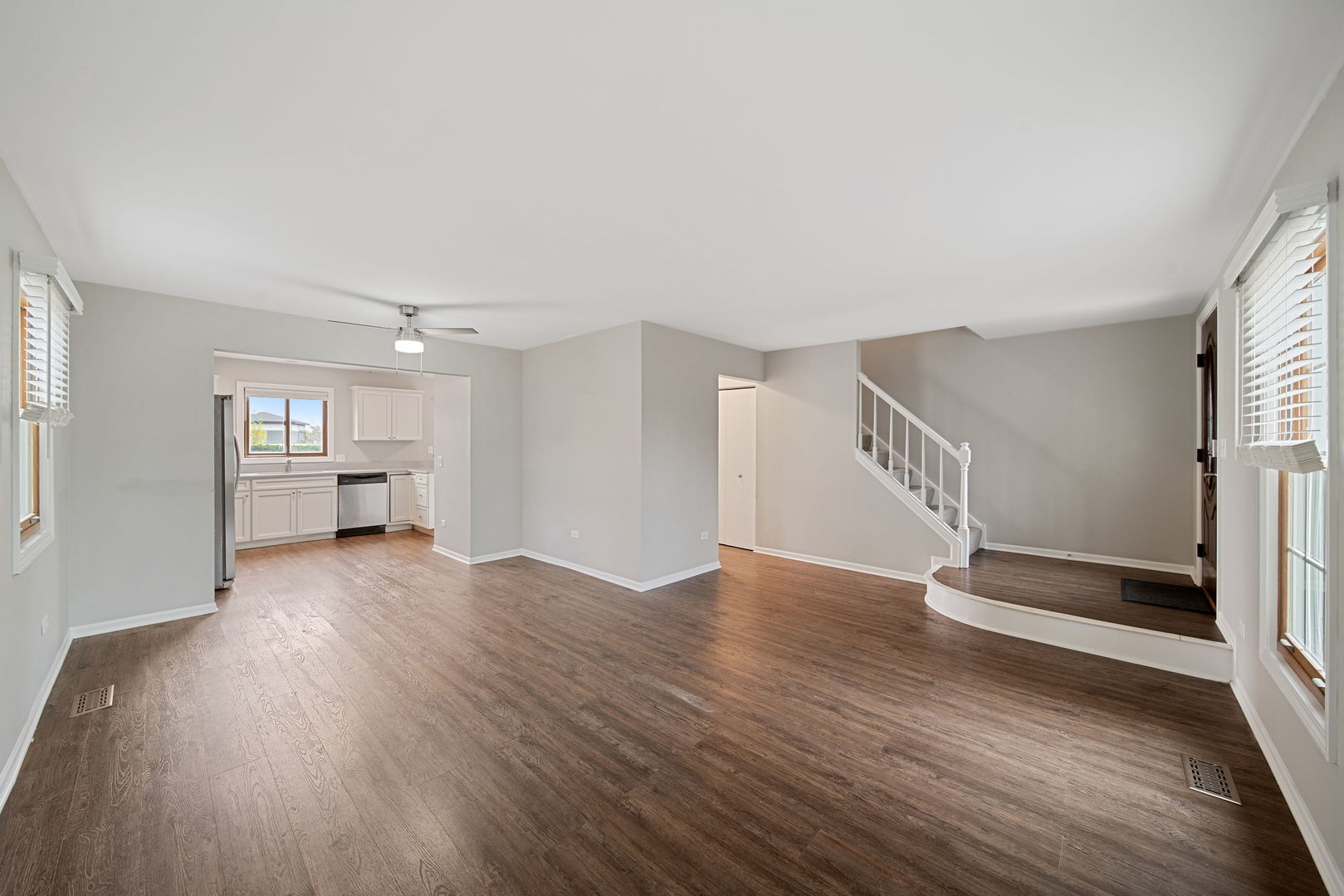 2483 Lawson Boulevard, Gurnee, IL 60031