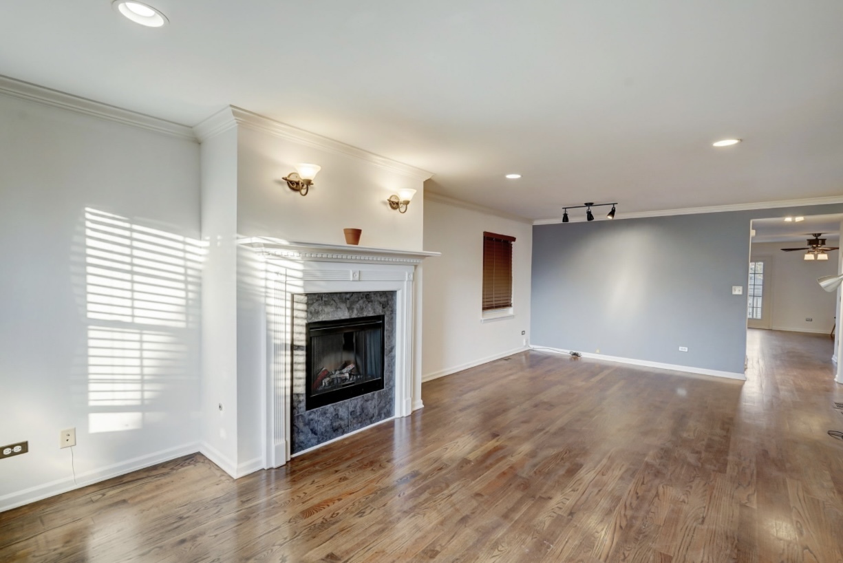 9021 S GREENWOOD Avenue, Chicago, IL 60619