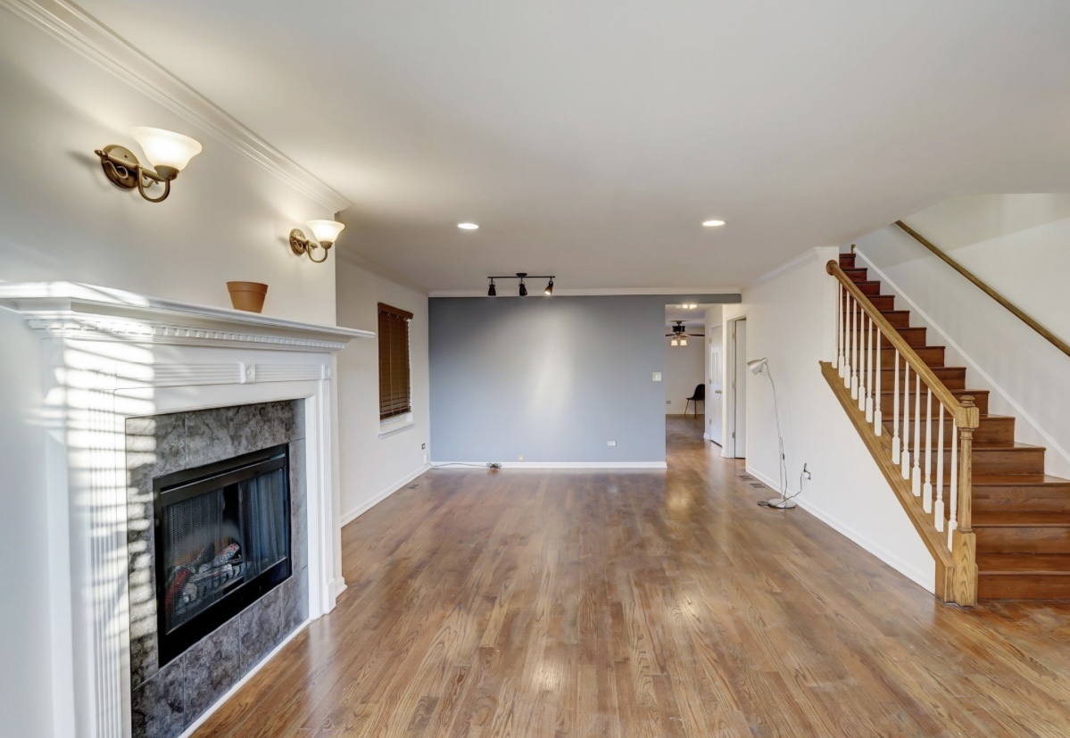 9021 S GREENWOOD Avenue, Chicago, IL 60619