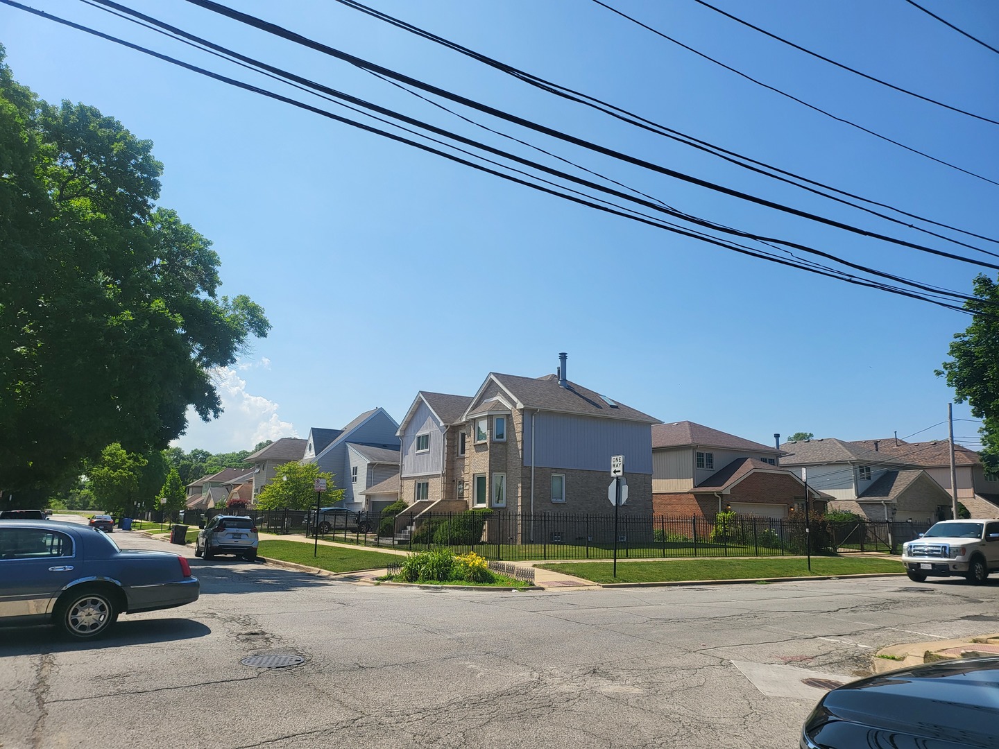 9021 S GREENWOOD Avenue, Chicago, IL 60619