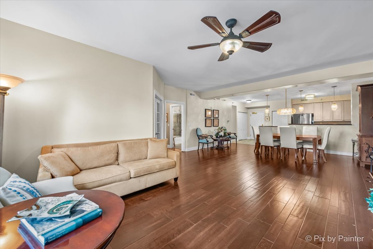 1 Itasca Place #107, Itasca, IL 60143