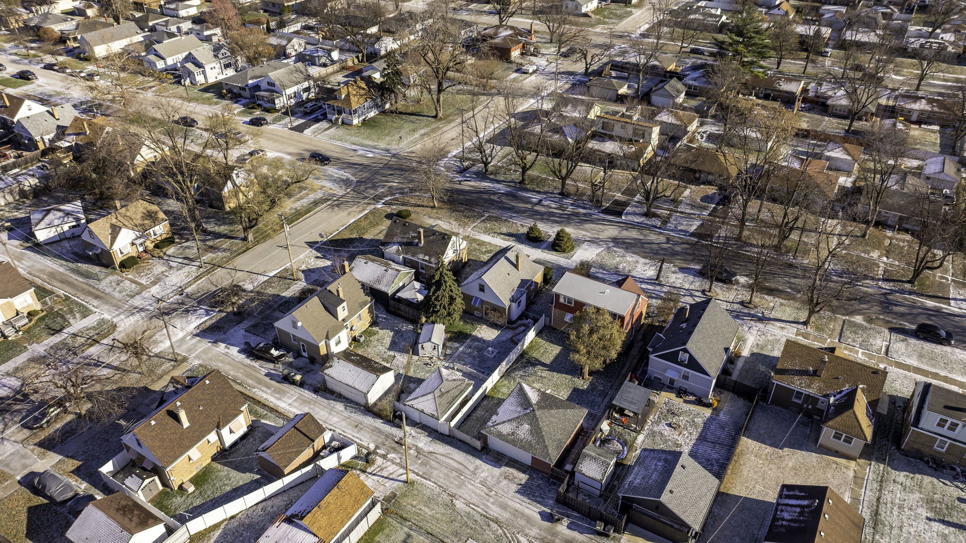 17912 School Street, Lansing, IL 60438