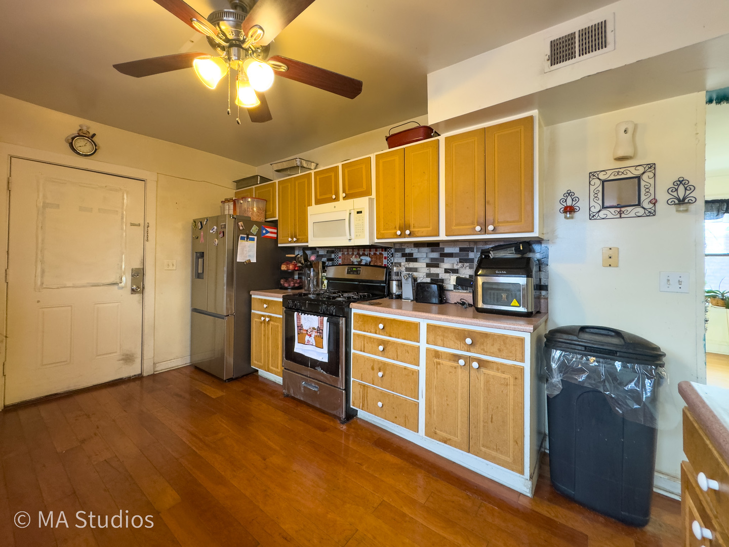 2747 N Oak Park Avenue, Chicago, IL 60707