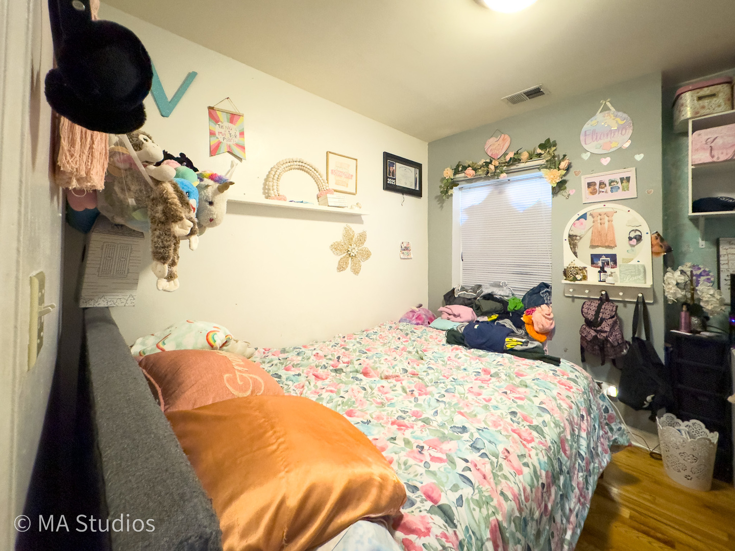 2747 N Oak Park Avenue, Chicago, IL 60707