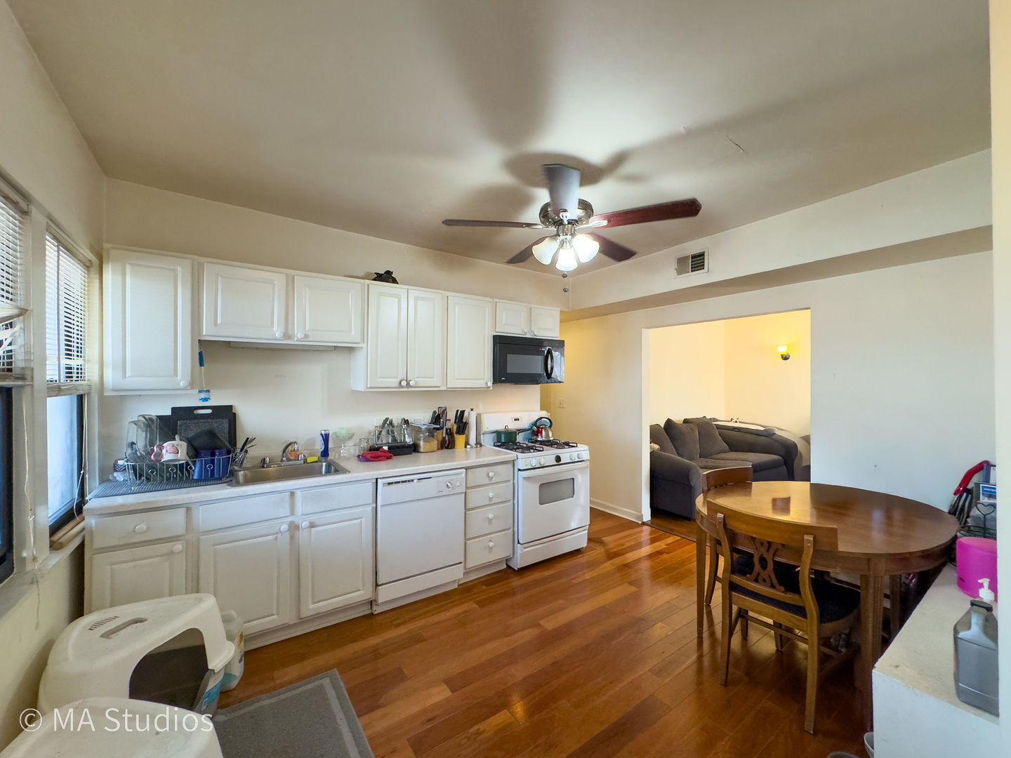 2747 N Oak Park Avenue, Chicago, IL 60707