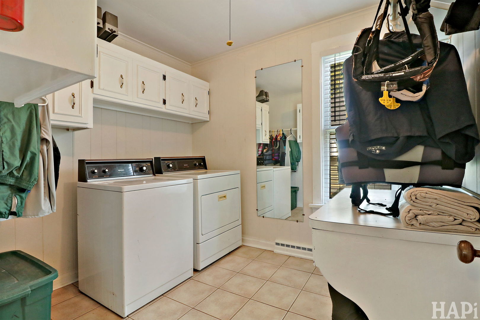 22969 W Lakeview Avenue, Antioch, IL 60002