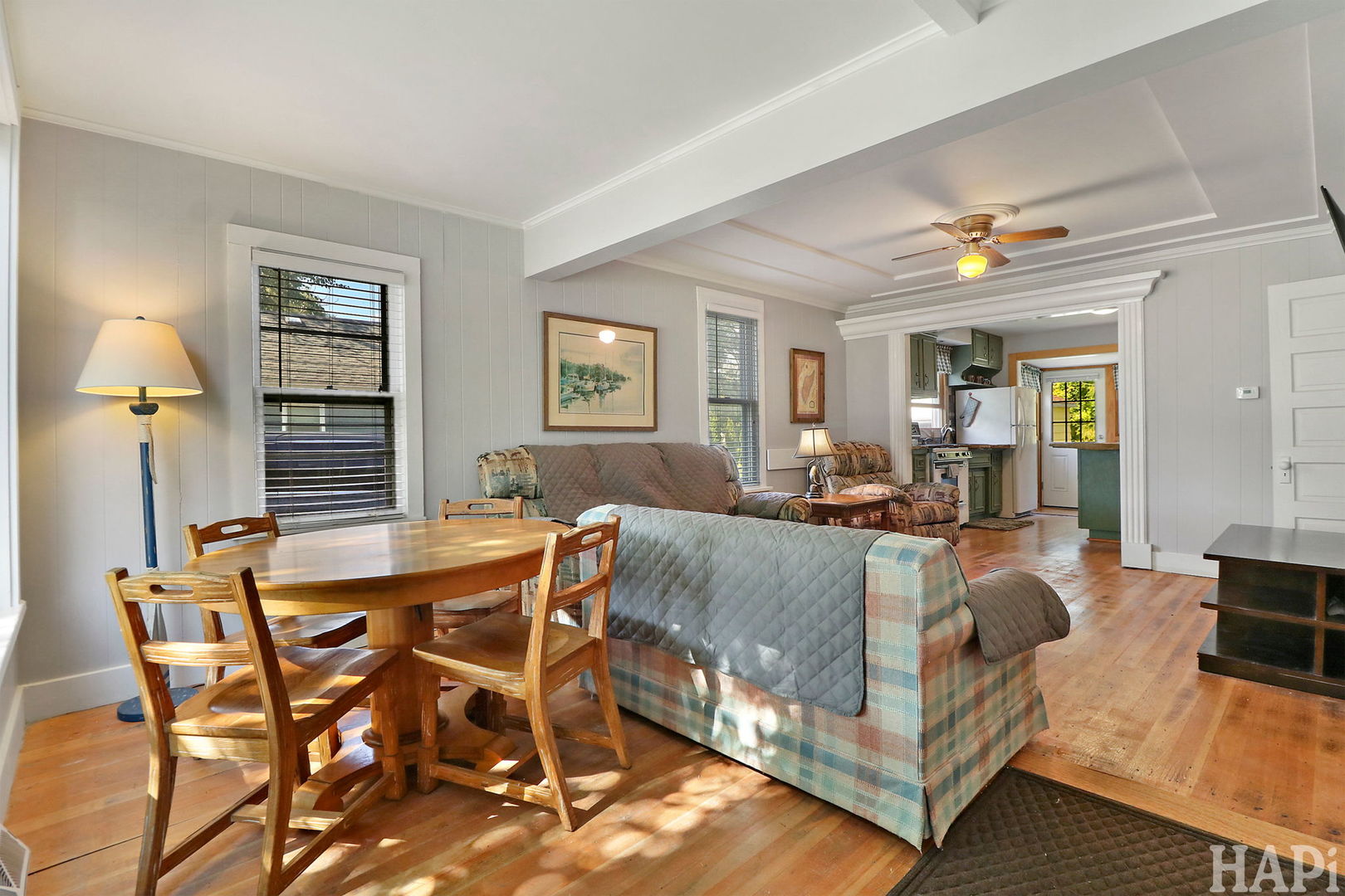 22969 W Lakeview Avenue, Antioch, IL 60002