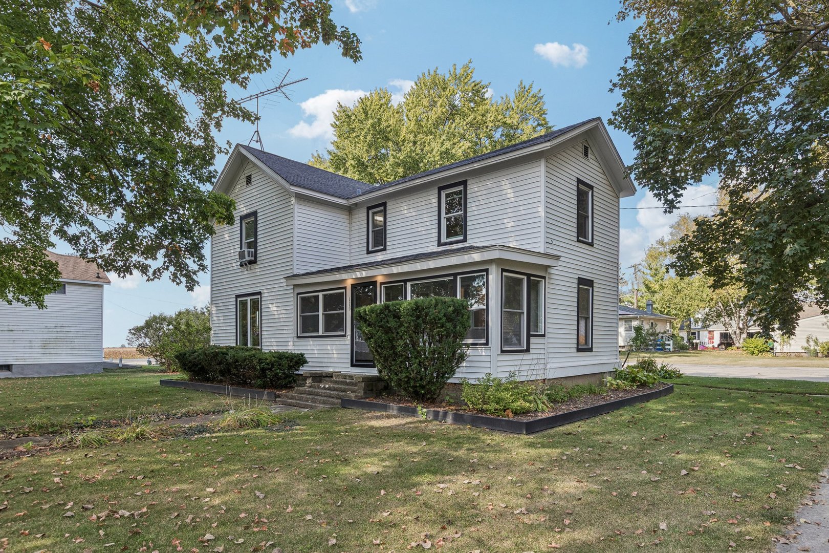 115 State Street, Maple Park, IL 60151