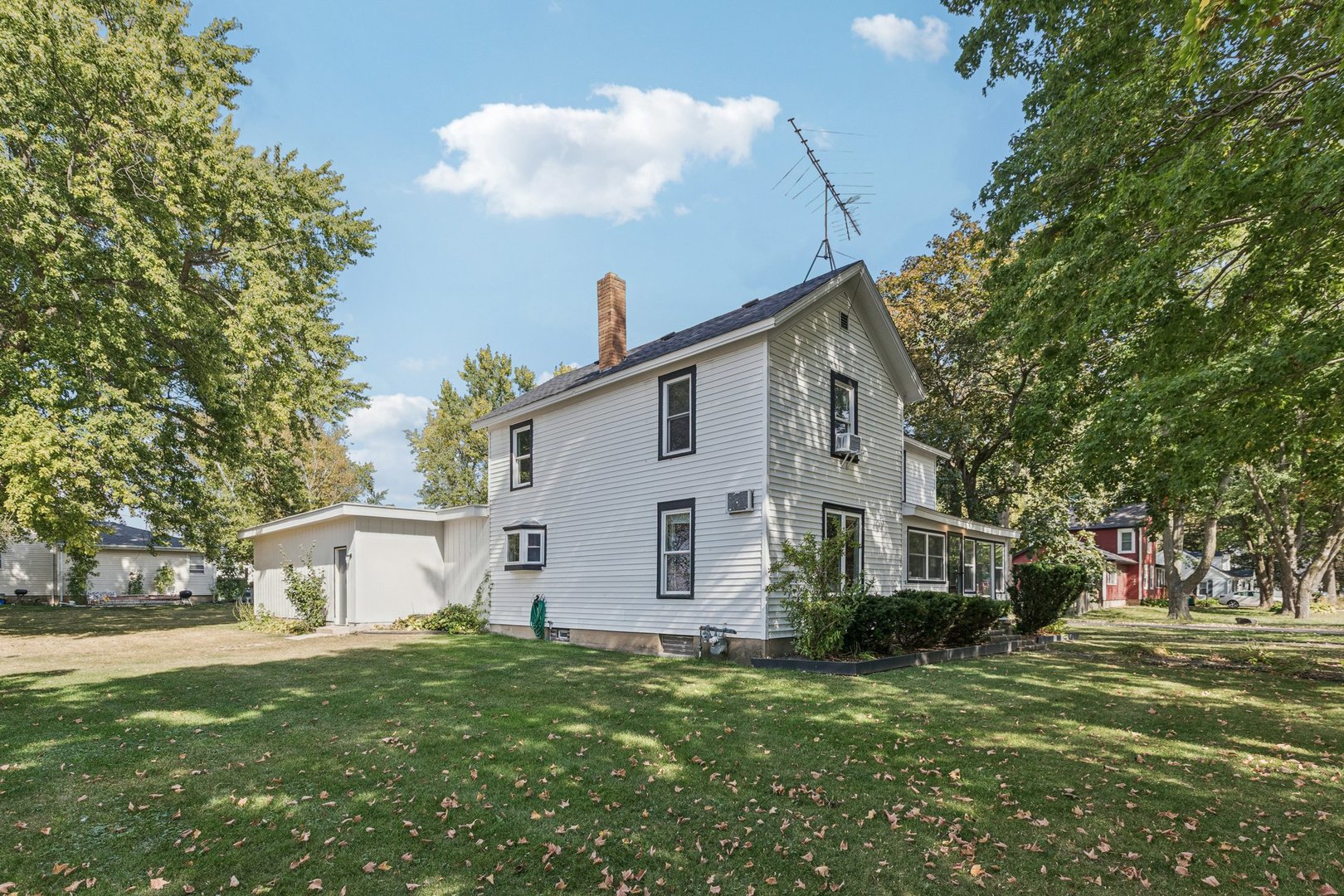 115 State Street, Maple Park, IL 60151