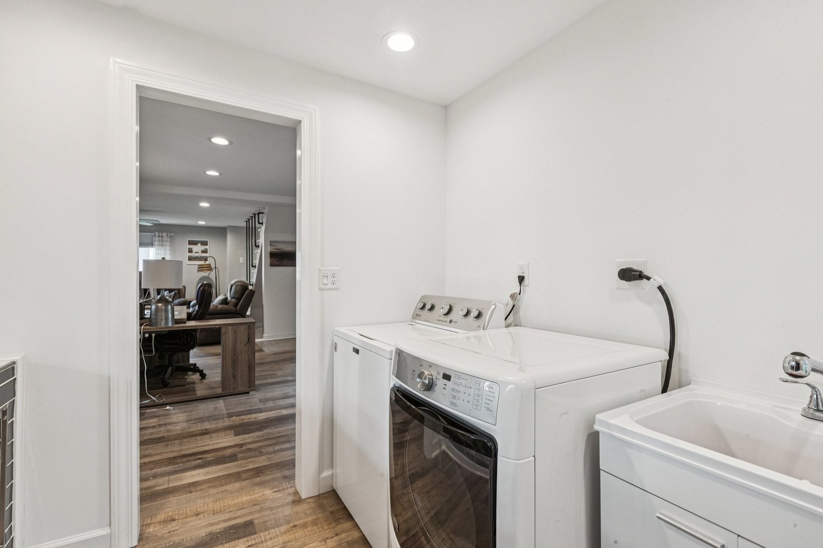 115 State Street, Maple Park, IL 60151