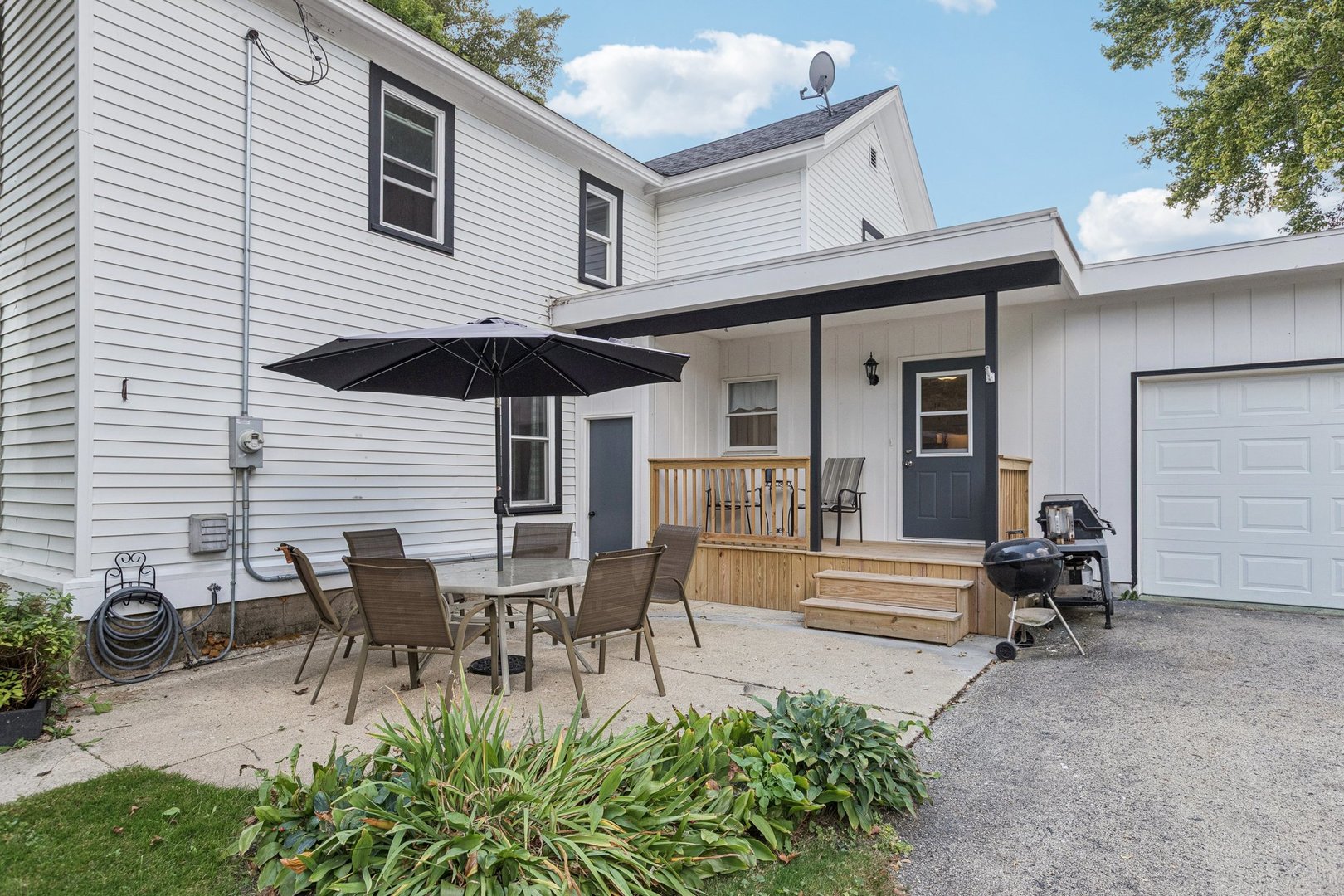 115 State Street, Maple Park, IL 60151