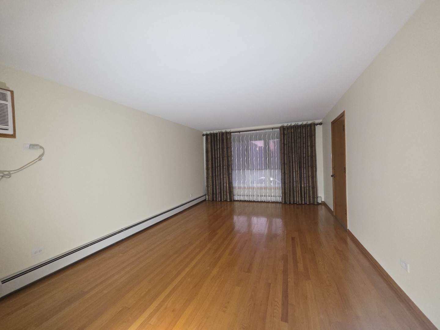 7913 Nordica Avenue #2, Burbank, IL 60459