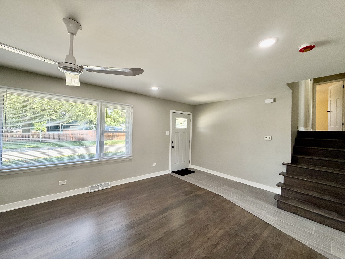 14101 S Saginaw Avenue, Burnham, IL 60633