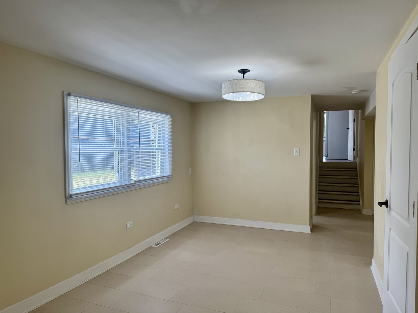 14101 S Saginaw Avenue, Burnham, IL 60633