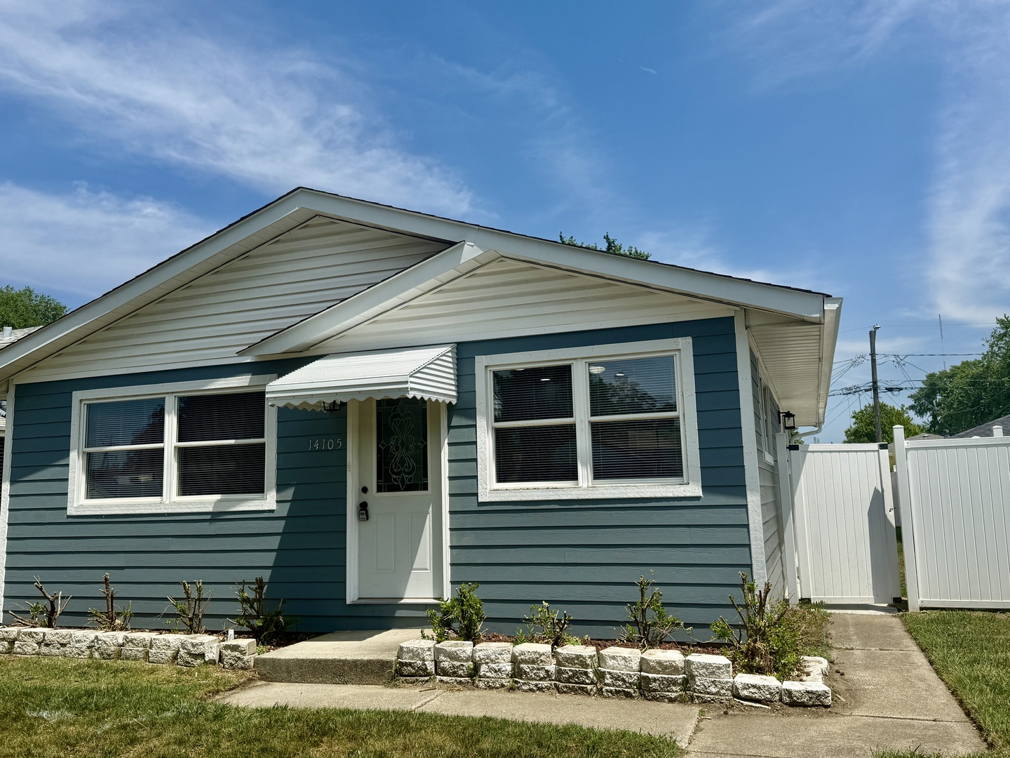 14105 S Saginaw Avenue, Burnham, IL 60633