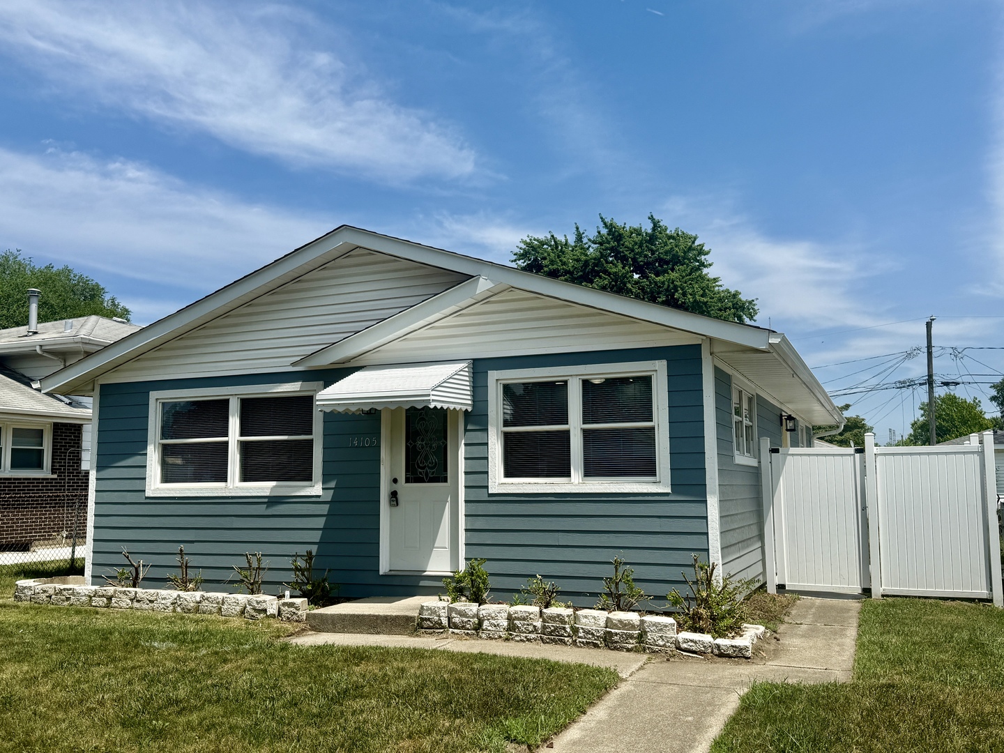 14105 S Saginaw Avenue, Burnham, IL 60633
