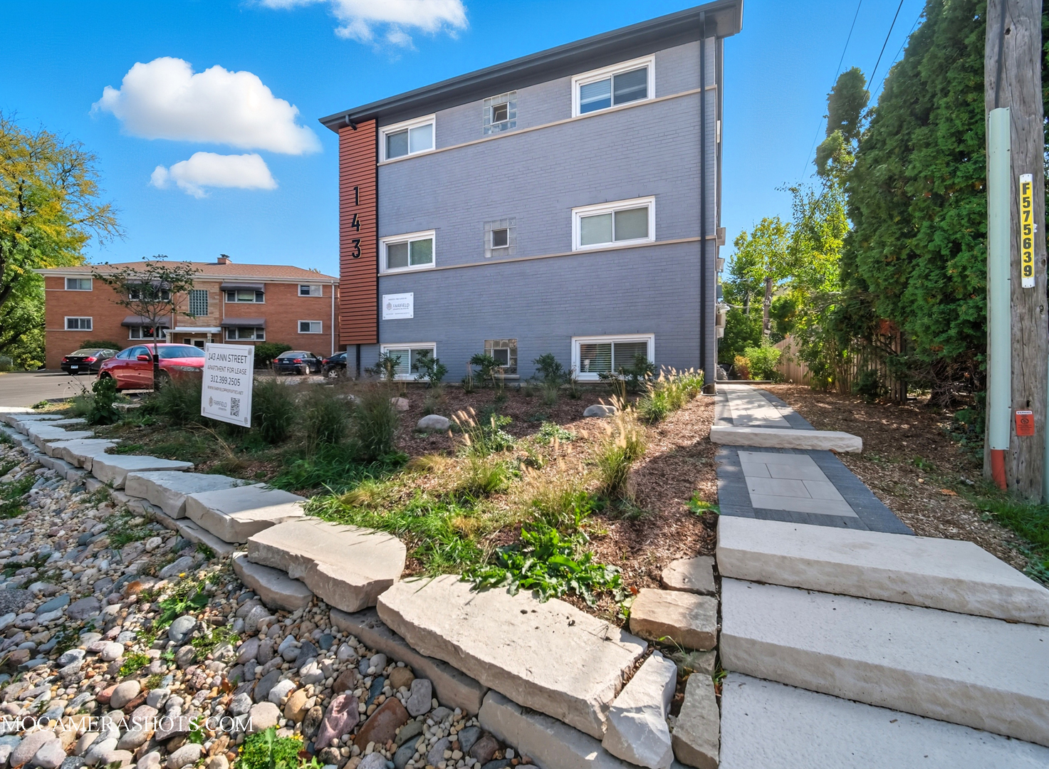 143 Ann Street #1N, Clarendon Hills, IL 60514