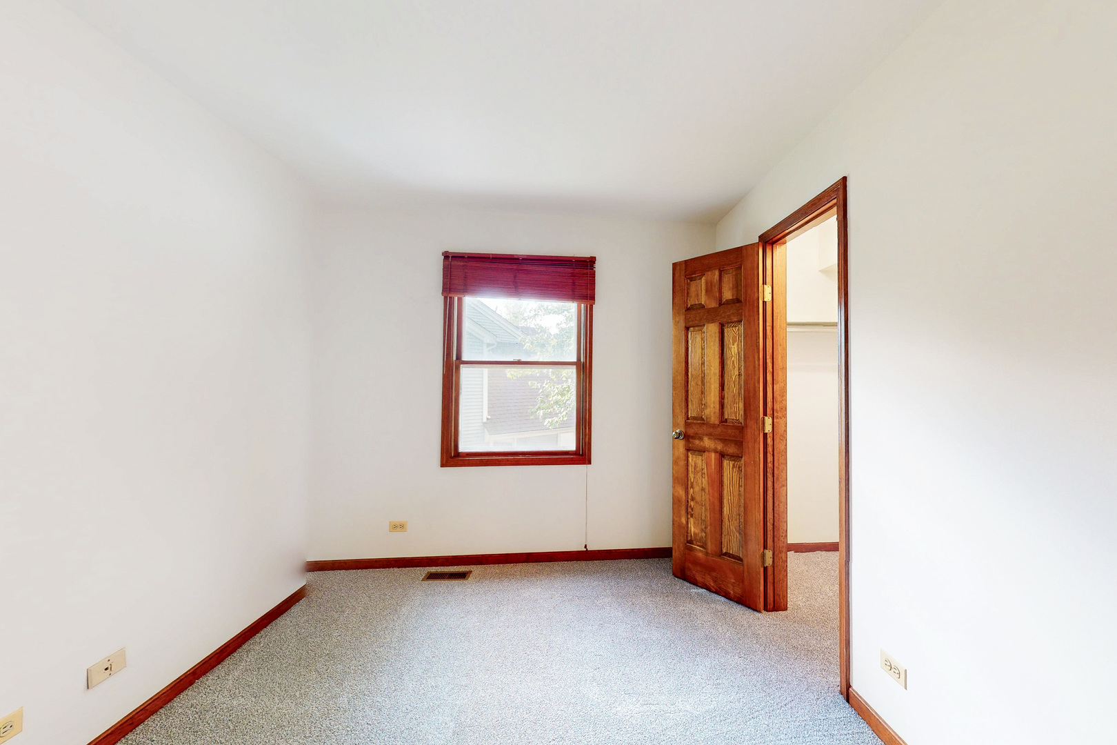 409 New York Lane, Elk Grove Village, IL 60007