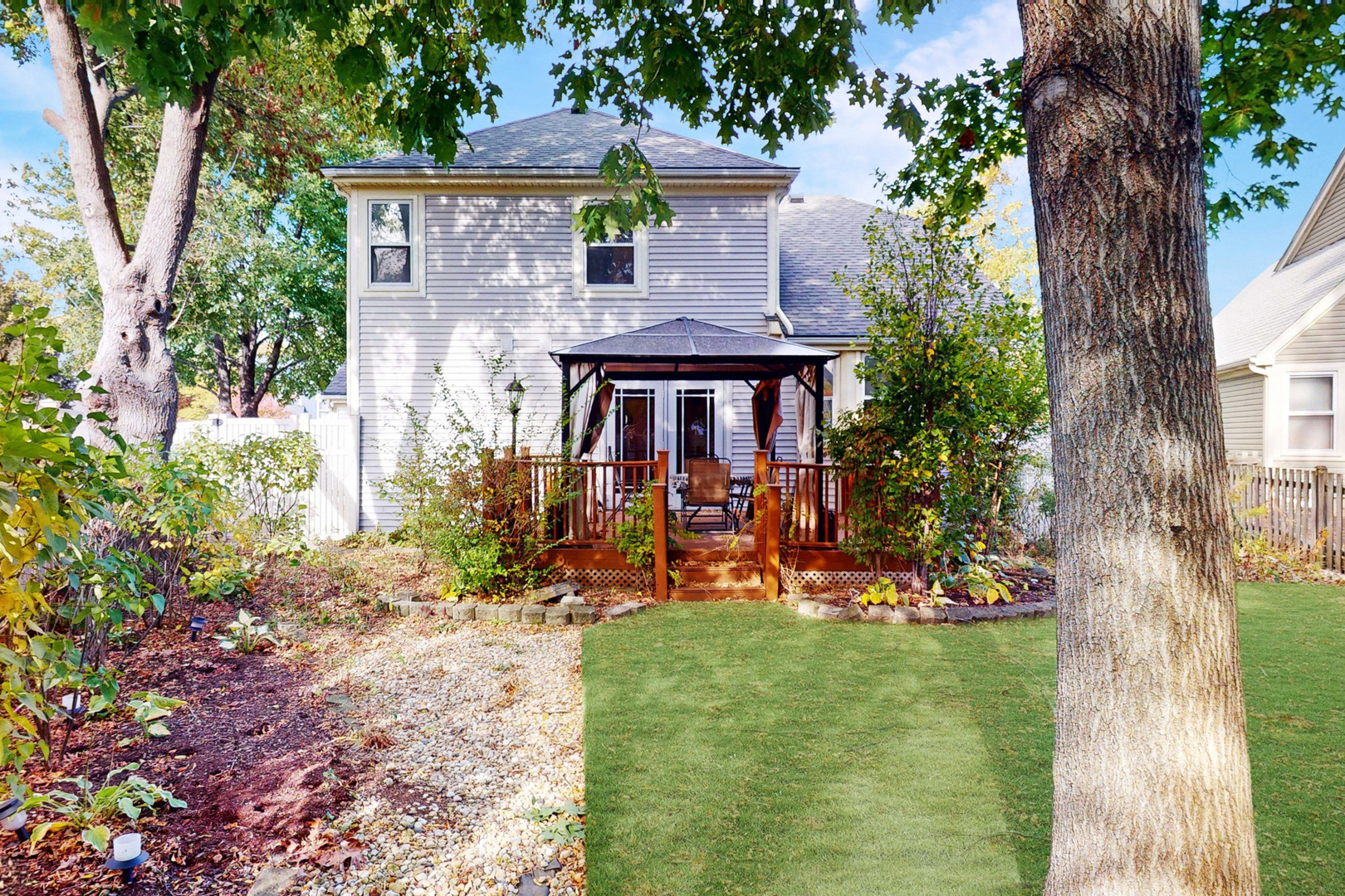 409 New York Lane, Elk Grove Village, IL 60007