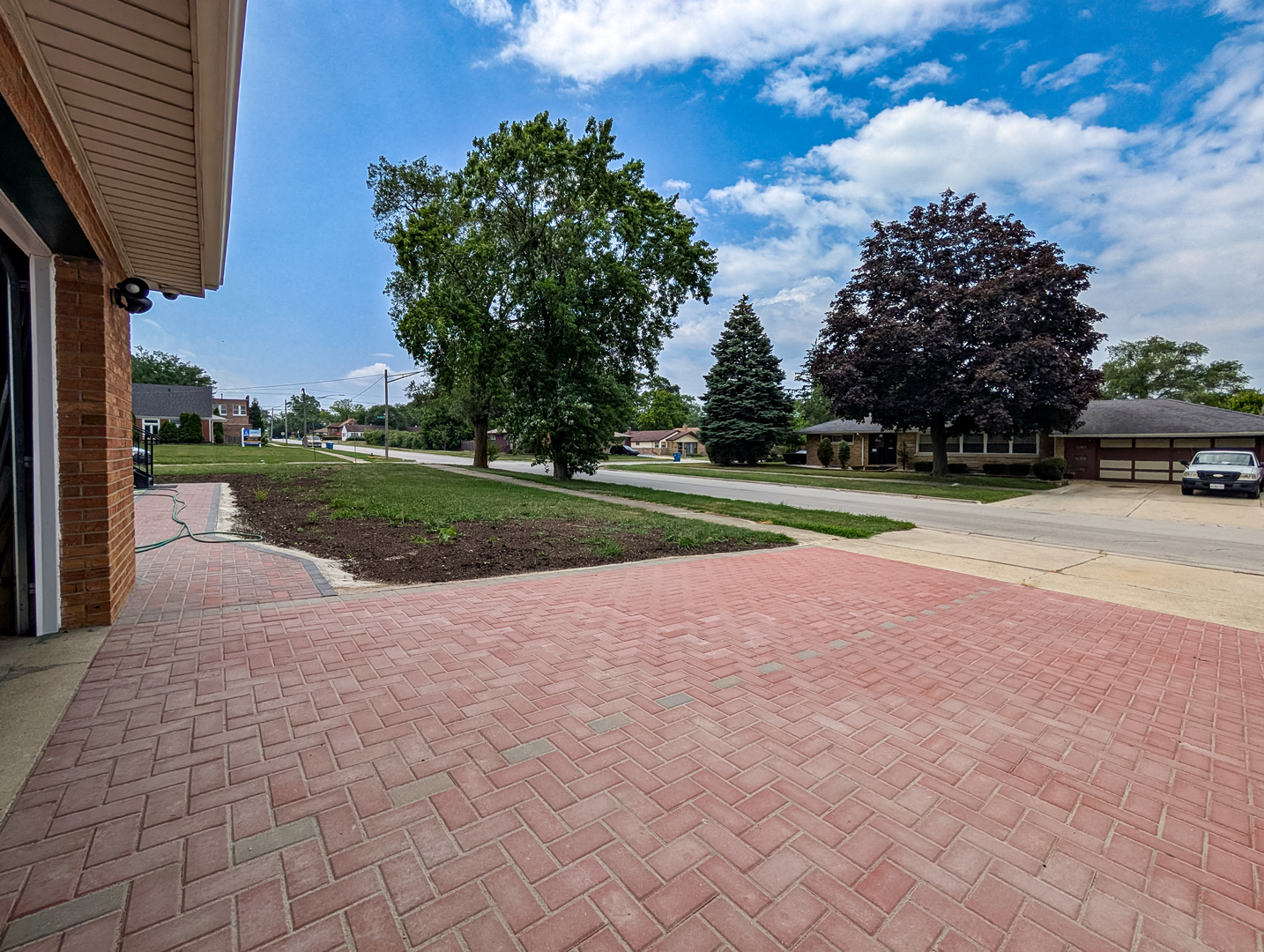 401 W 14th Place, Chicago Heights, IL 60411