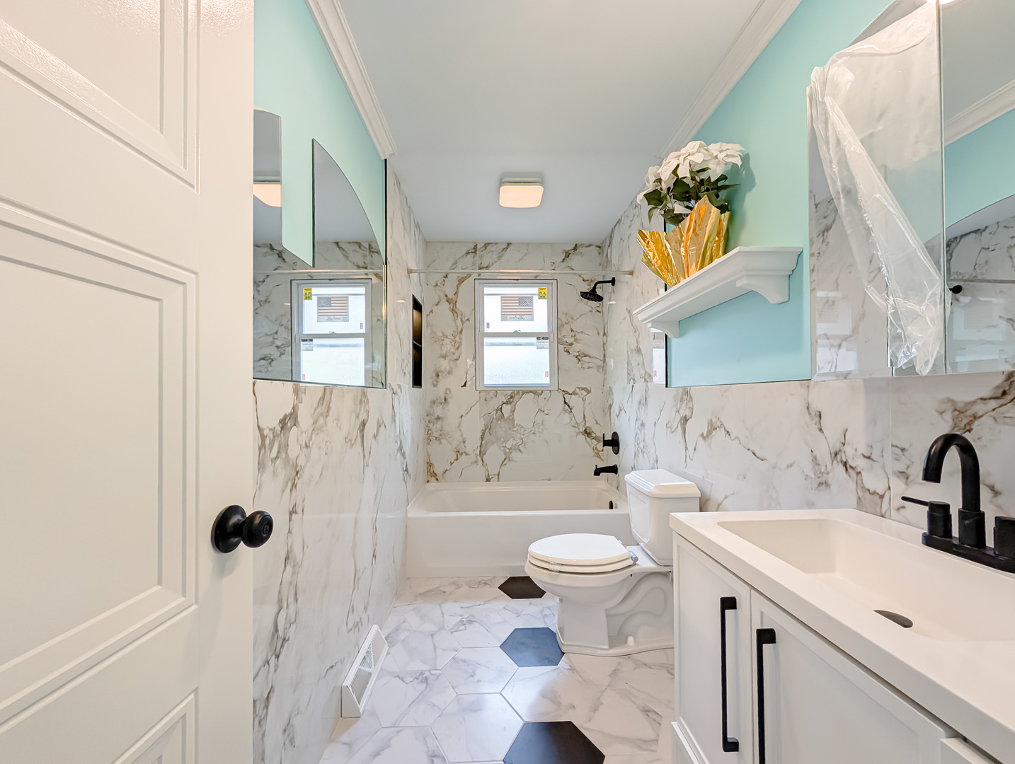 401 W 14th Place, Chicago Heights, IL 60411