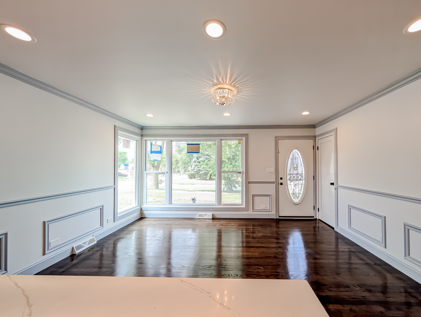 401 W 14th Place, Chicago Heights, IL 60411