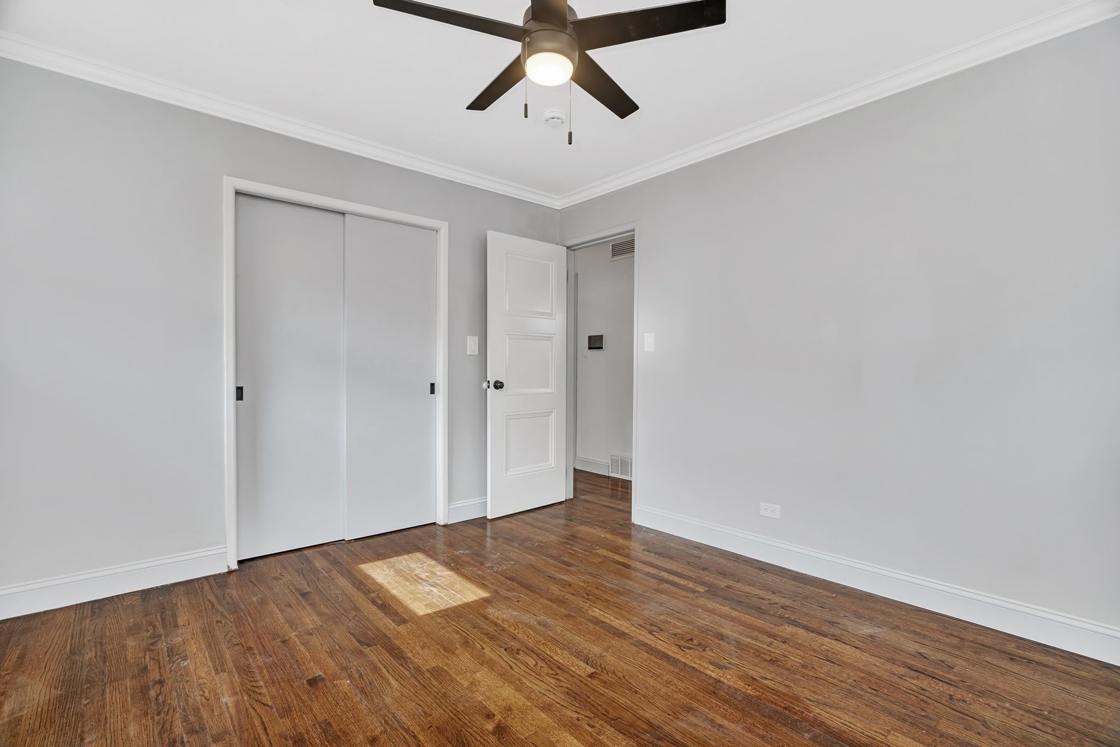 401 W 14th Place, Chicago Heights, IL 60411