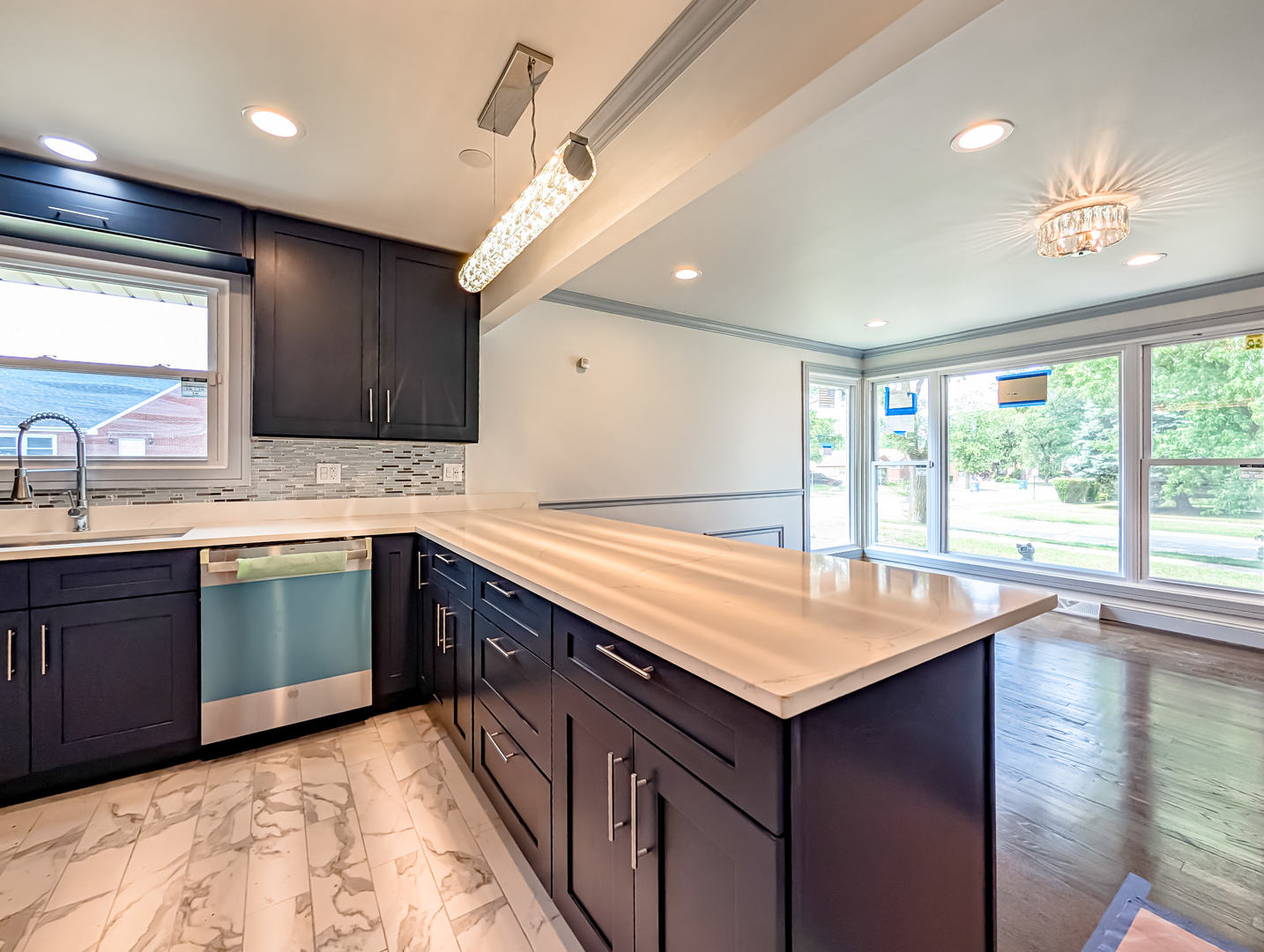 401 W 14th Place, Chicago Heights, IL 60411