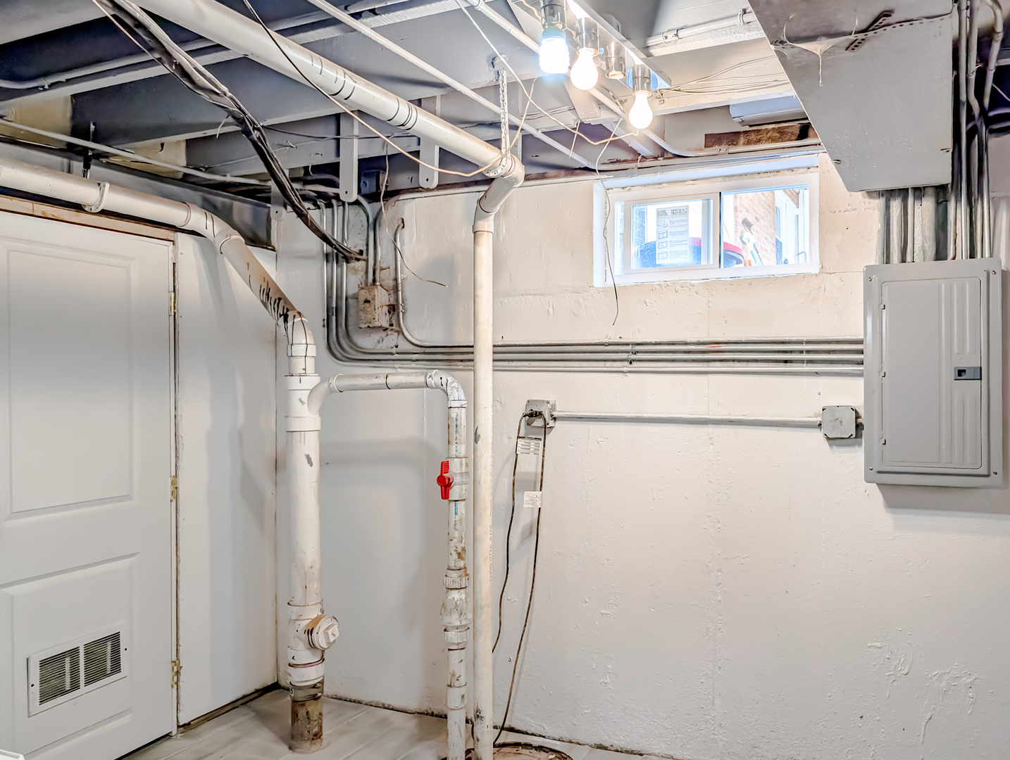 401 W 14th Place, Chicago Heights, IL 60411