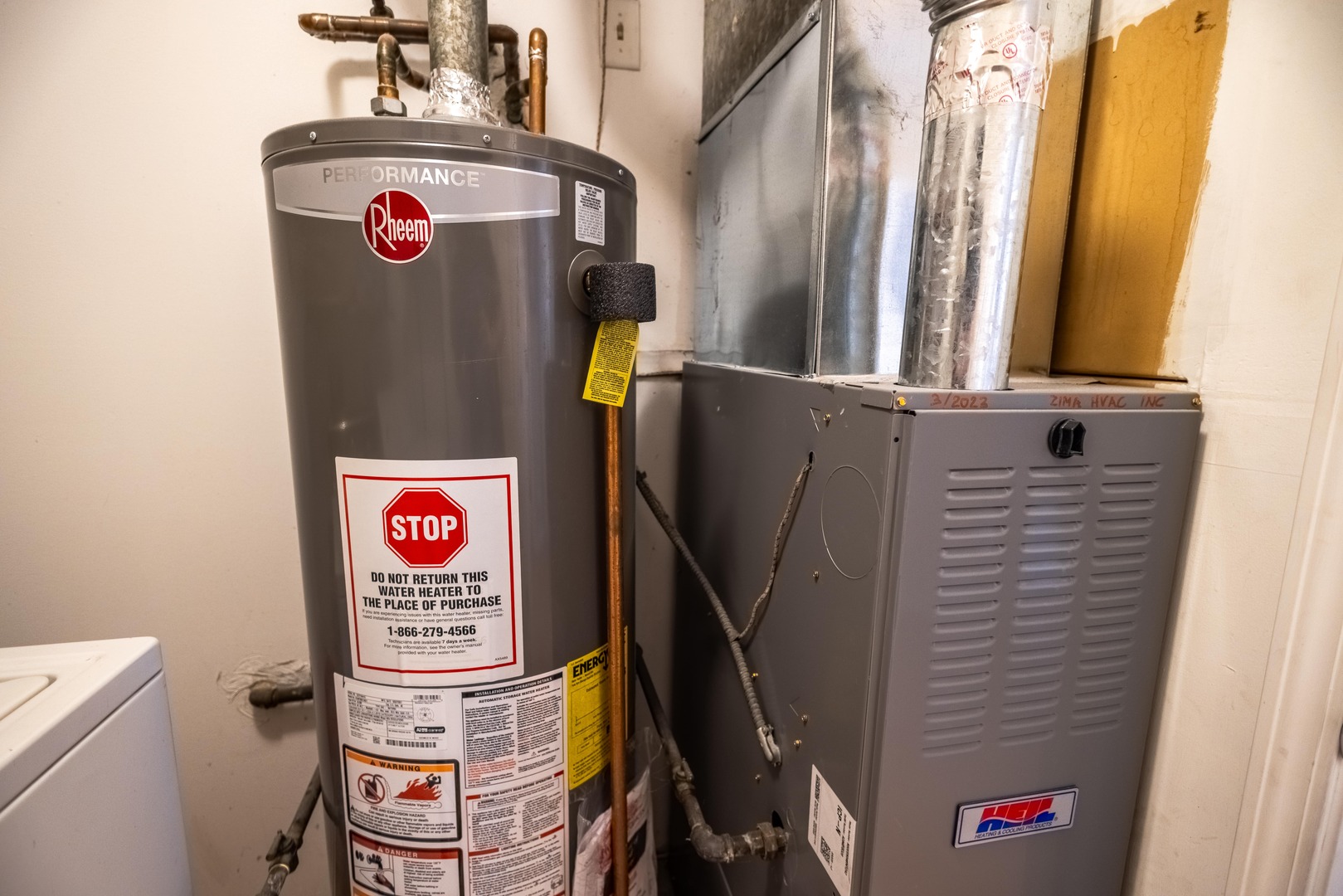 391 Thornhill Court #B1, Schaumburg, IL 60193