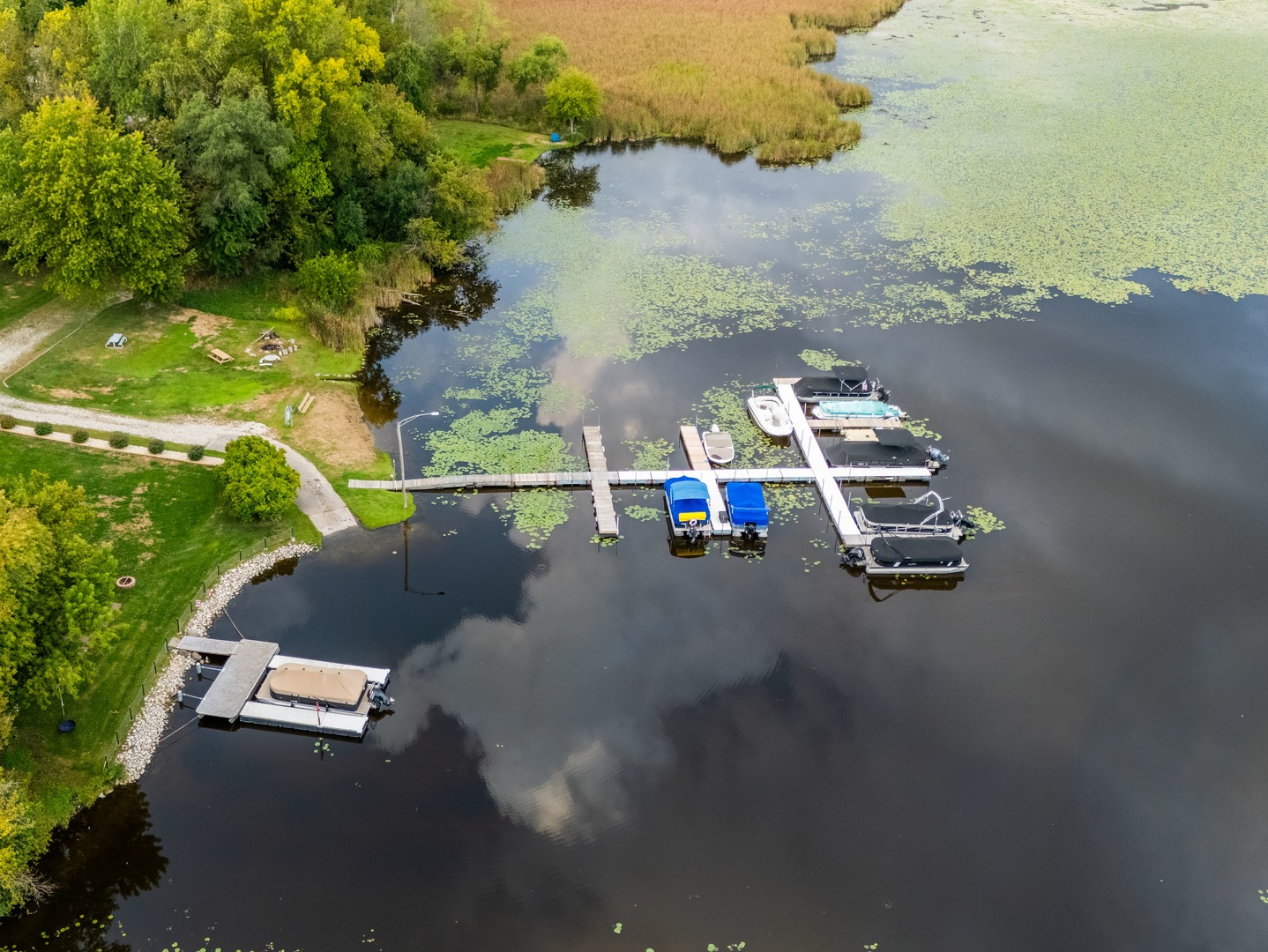 34785 N Gogol Avenue, Ingleside, IL 60041
