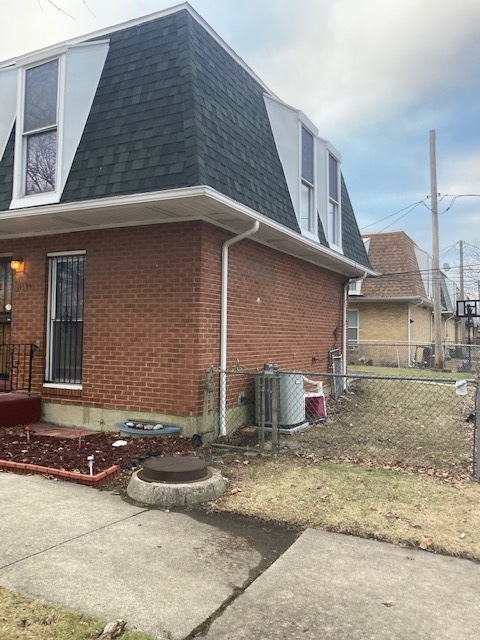 11575 S Racine Avenue, Chicago, IL 60643