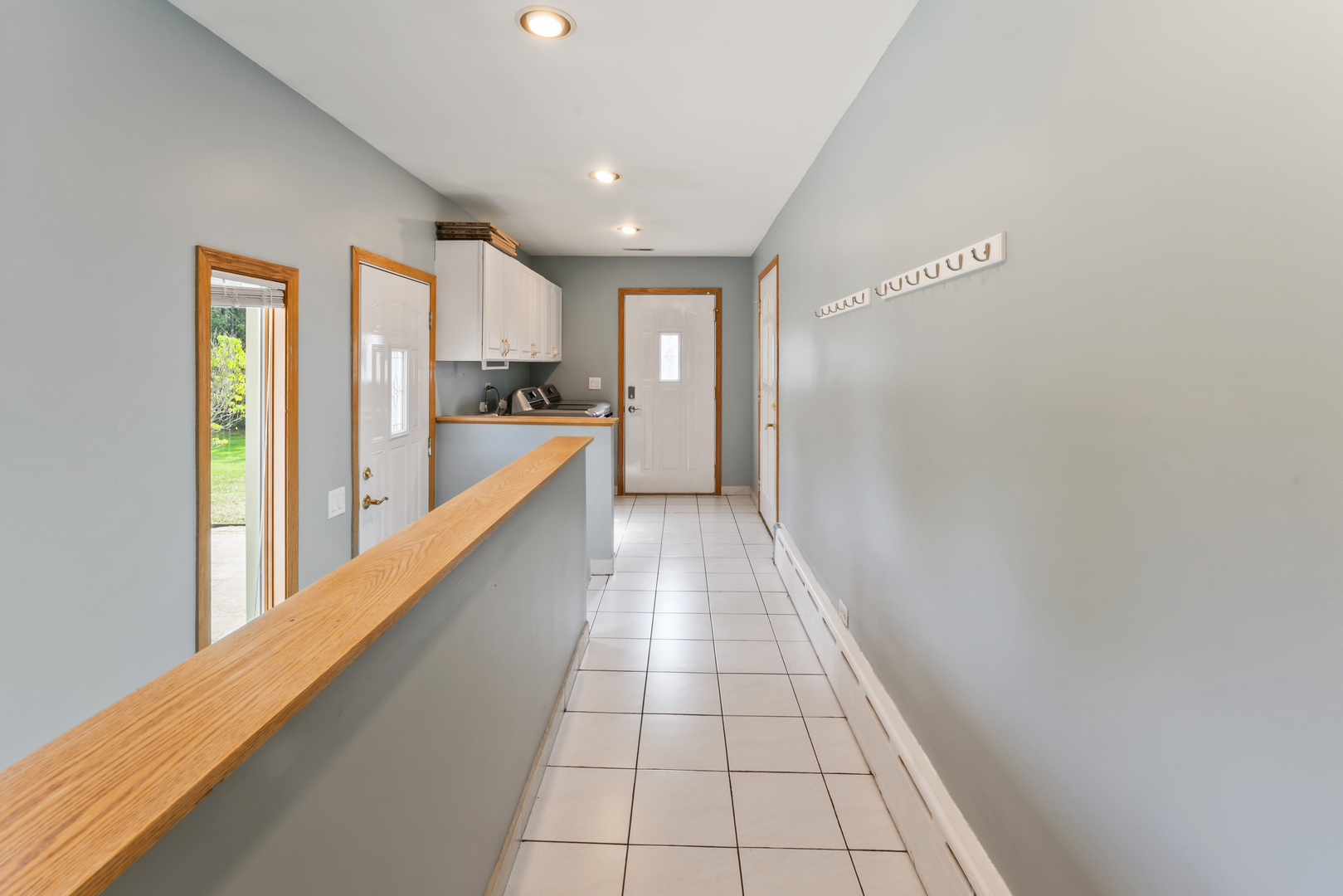 2226 Shannondale Road, Green Oaks, IL 60048