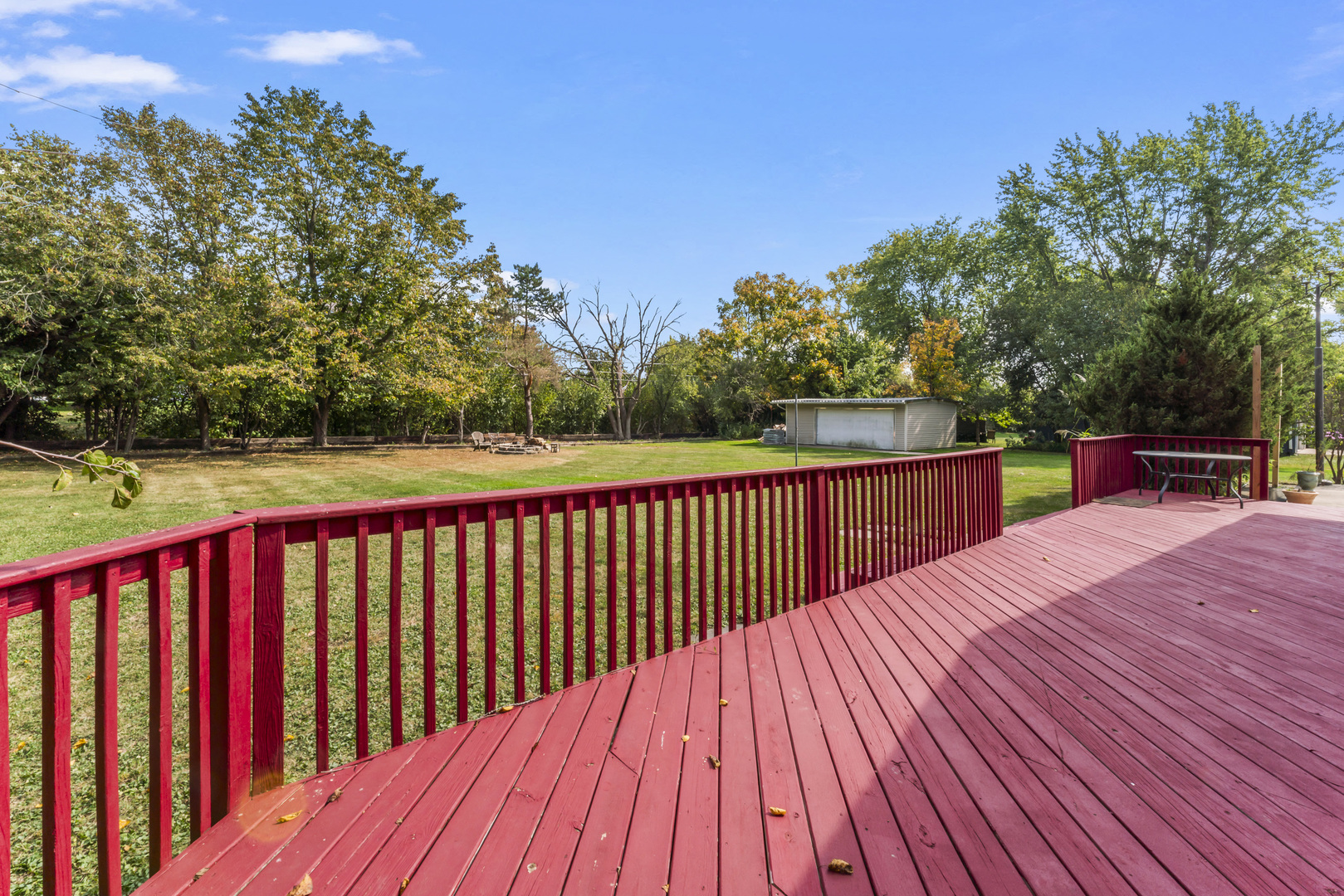 2226 Shannondale Road, Green Oaks, IL 60048