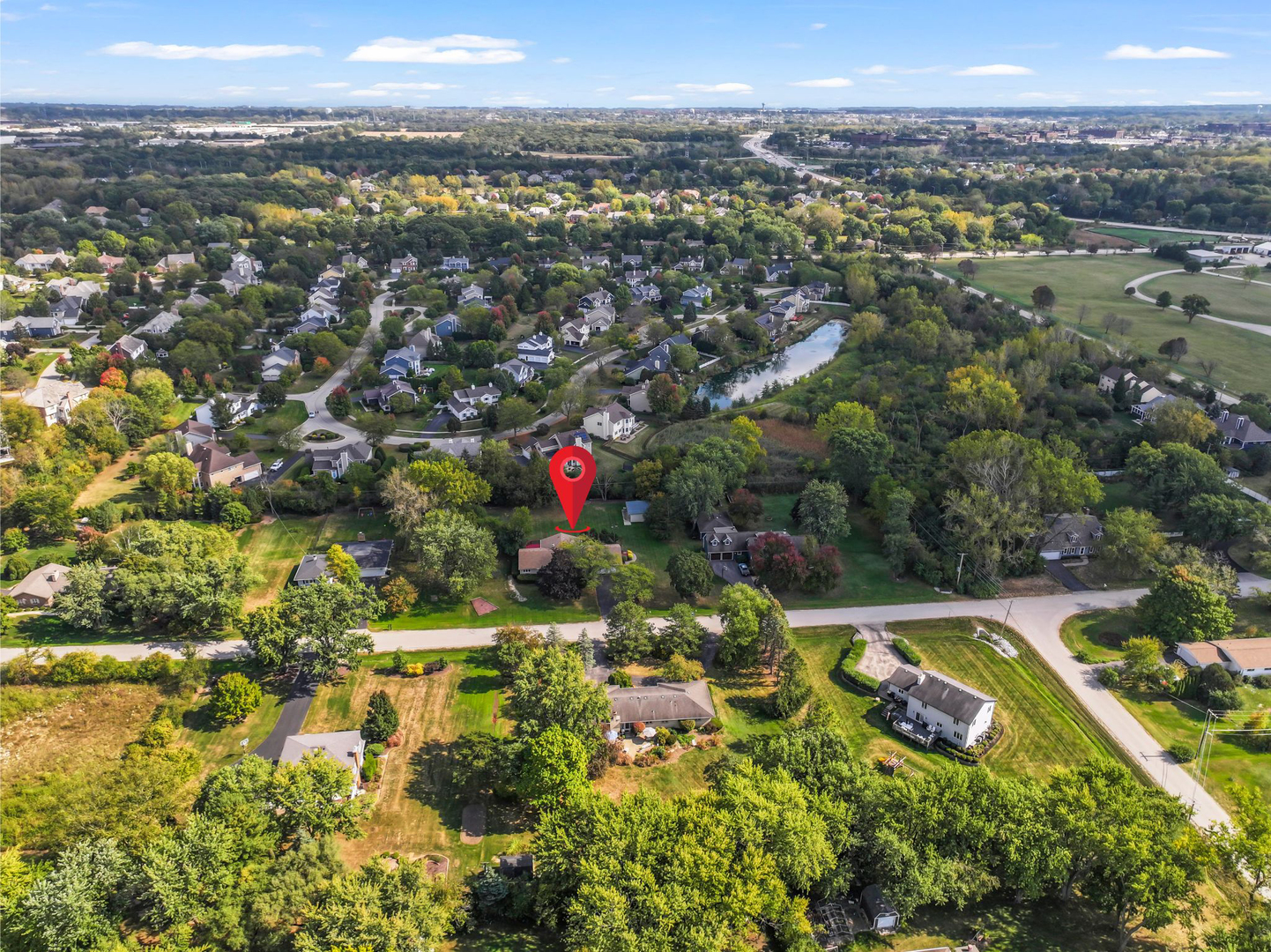 2226 Shannondale Road, Green Oaks, IL 60048