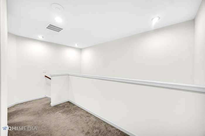 458 Watercress Drive, Aurora, IL 60504