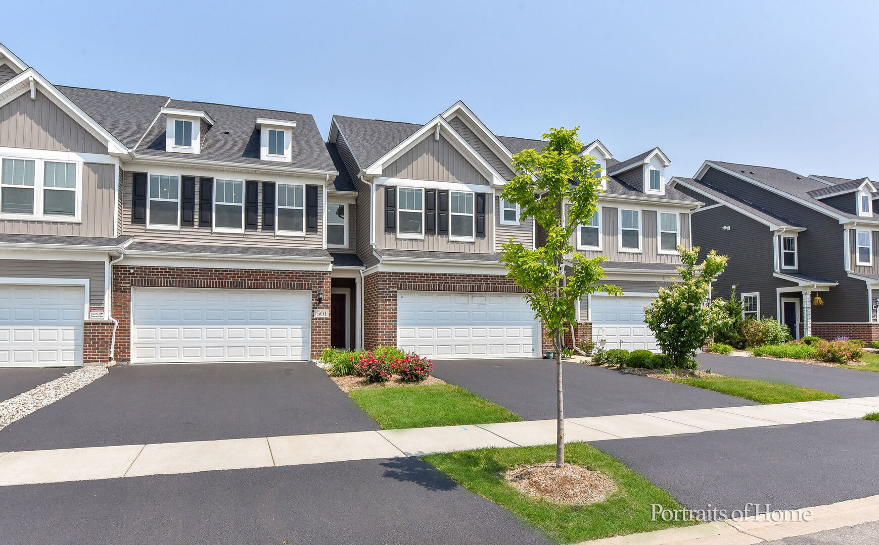 458 Watercress Drive, Aurora, IL 60504