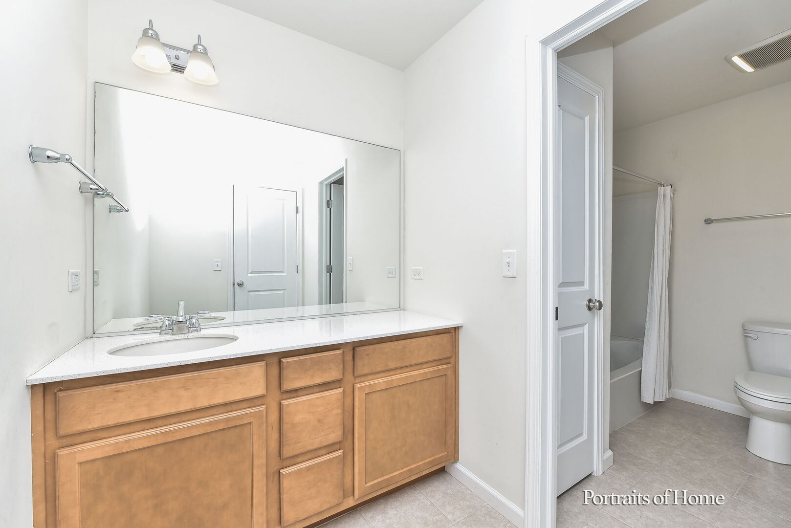 458 Watercress Drive, Aurora, IL 60504