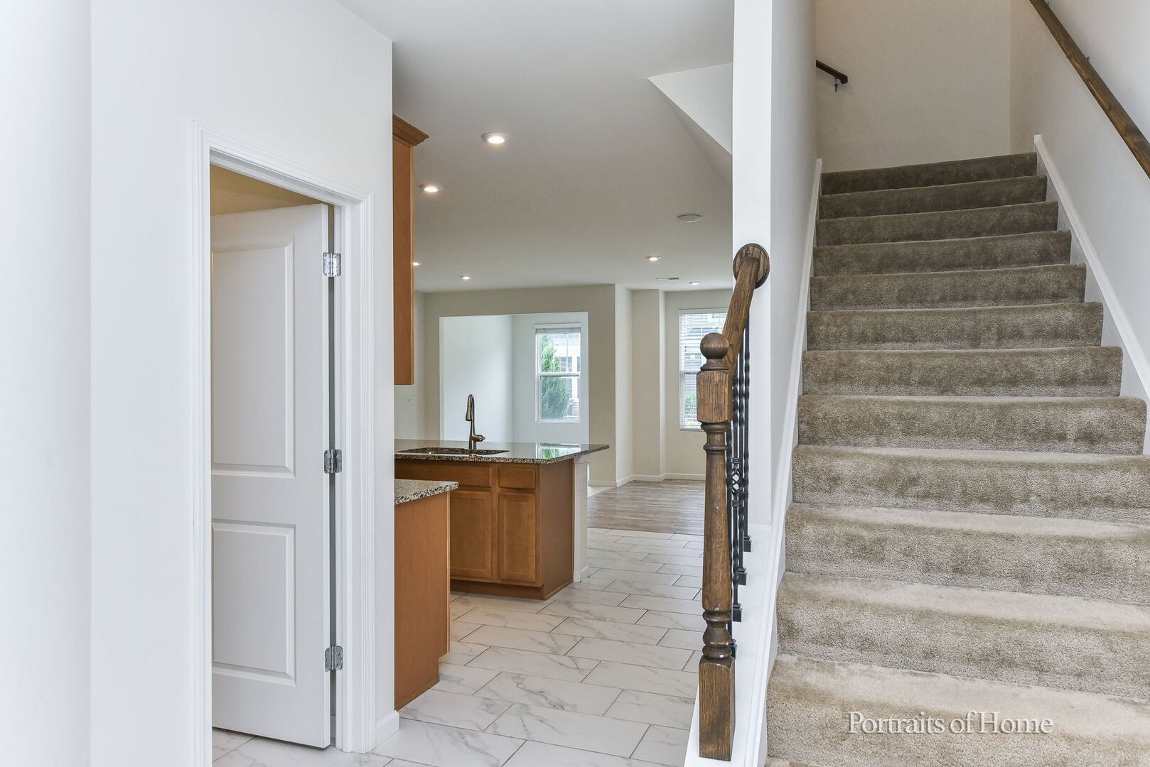 458 Watercress Drive, Aurora, IL 60504