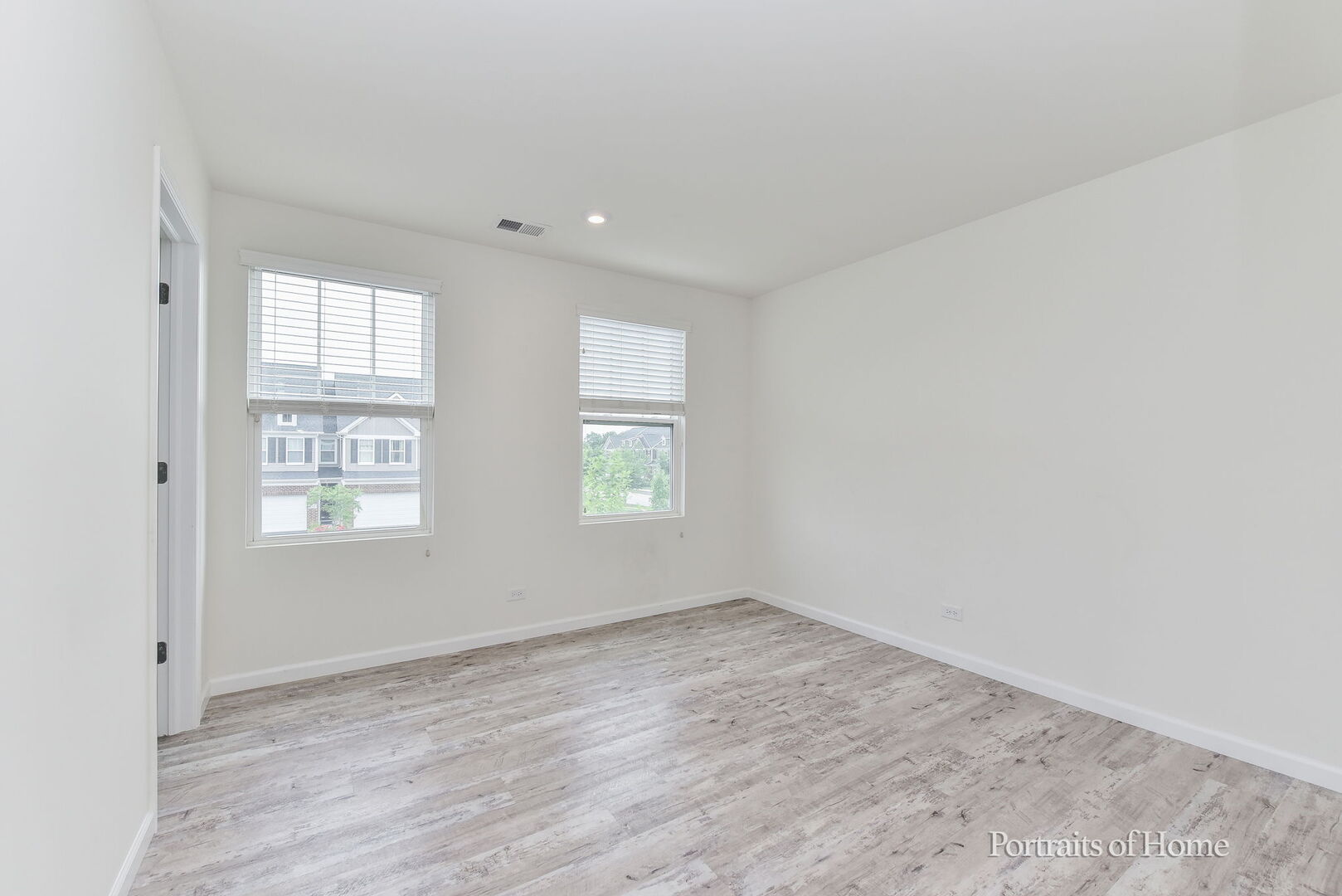 458 Watercress Drive, Aurora, IL 60504