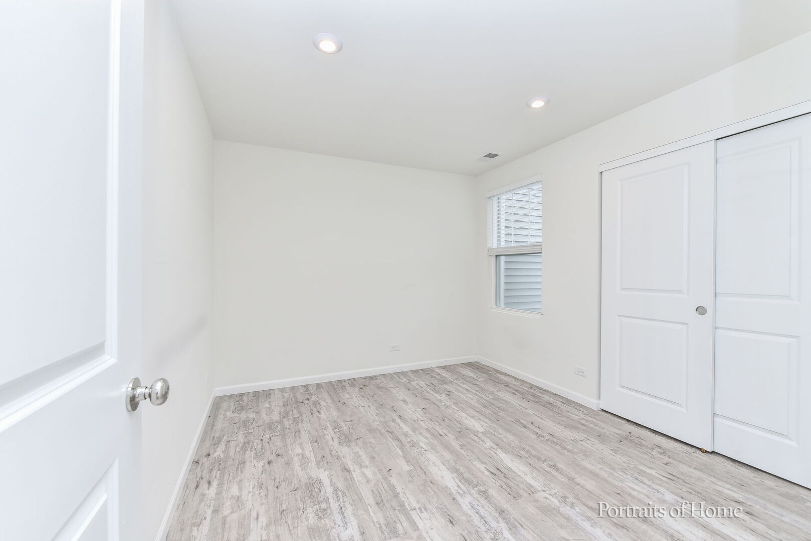 458 Watercress Drive, Aurora, IL 60504