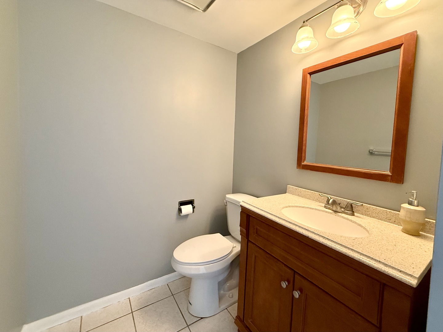 100 Rumsey Place, Westmont, IL 60559