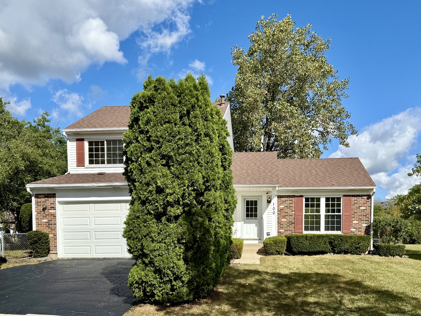 100 Rumsey Place, Westmont, IL 60559