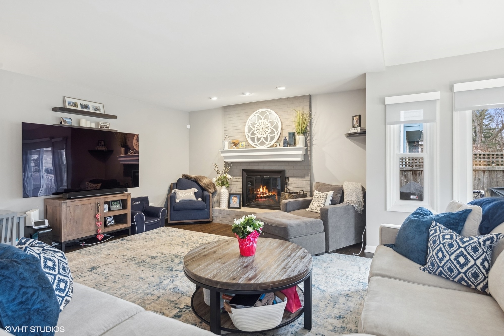41 Swift Lane, Naperville, IL 60565