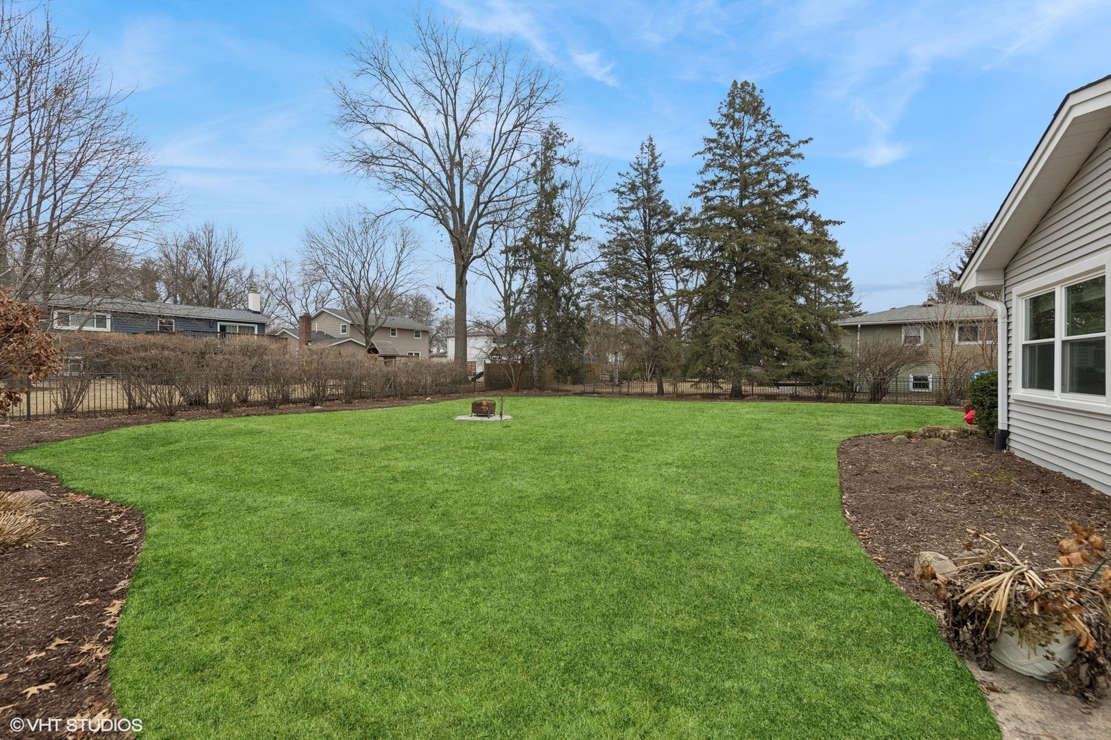 41 Swift Lane, Naperville, IL 60565