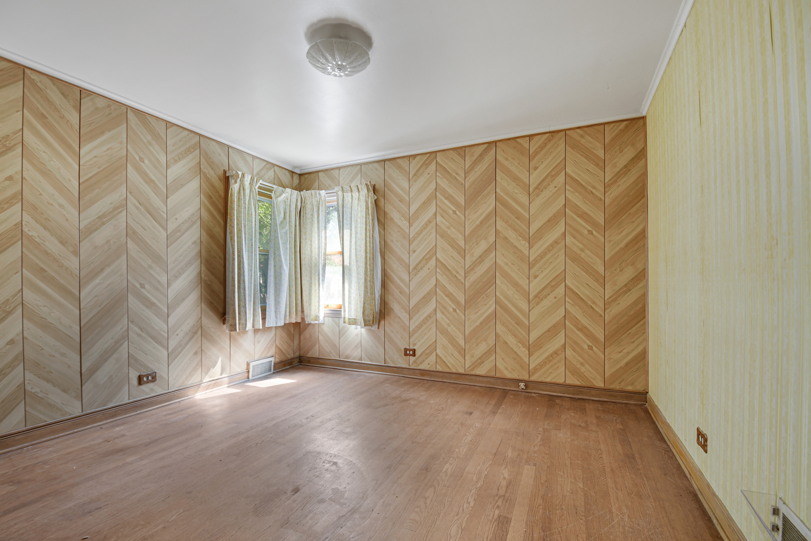 11125 S Fairfield Avenue, Chicago, IL 60655